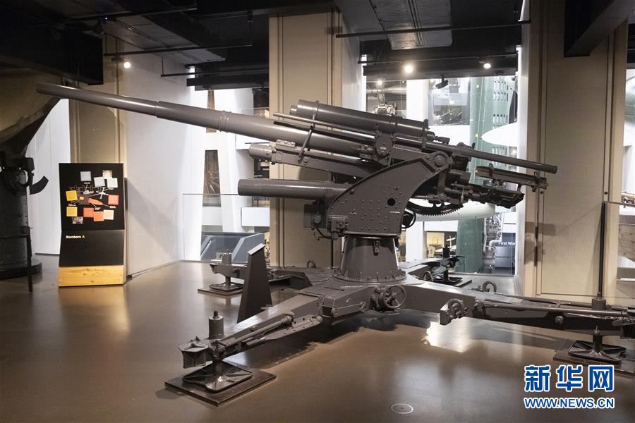 (國(guó)際·圖文互動(dòng))(1)“戰(zhàn)爭(zhēng)之聲”警示人們珍視和平——記英博物館策展紀(jì)念反法西斯戰(zhàn)爭(zhēng)勝利75周年