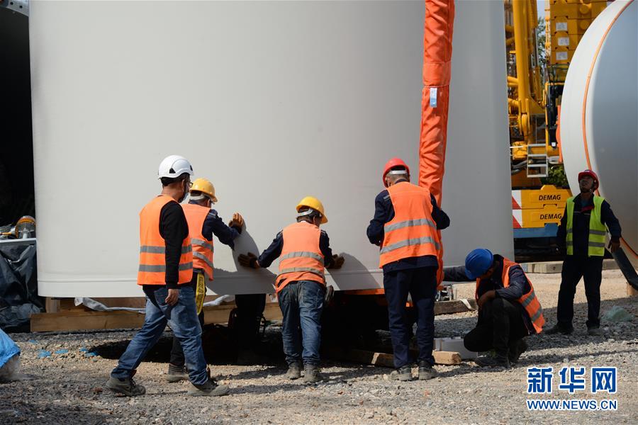 (國(guó)際·圖文互動(dòng))(4)通訊:與天氣和疫情“賽跑”——中企全力推進(jìn)克羅地亞風(fēng)電項(xiàng)目