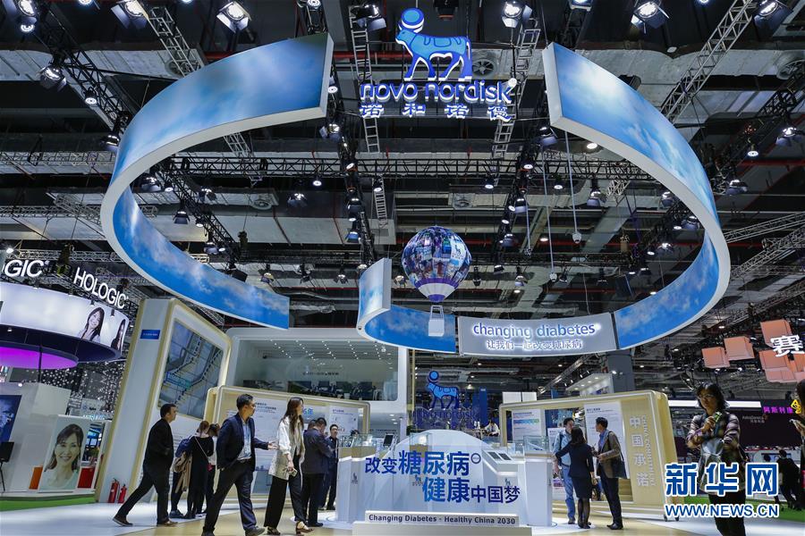 （新華全媒頭條&middot;圖文互動）（11）海納百川共揚(yáng)帆&mdash;&mdash;黨的十九大以來以習(xí)近平同志為核心的黨中央引領(lǐng)中國高水平對外開放紀(jì)實(shí)