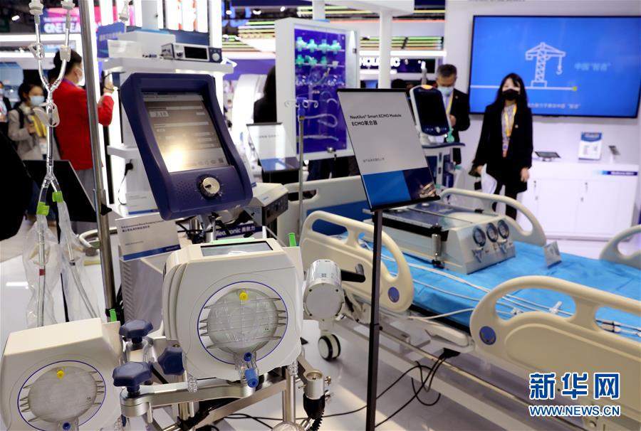 （第三屆進(jìn)博會(huì)&middot;圖文互動(dòng)）（10）新疫苗、新療法，進(jìn)博會(huì)最&ldquo;火爆&rdquo;展區(qū)見聞