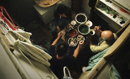 做“美國夢”還是走“中國路”？