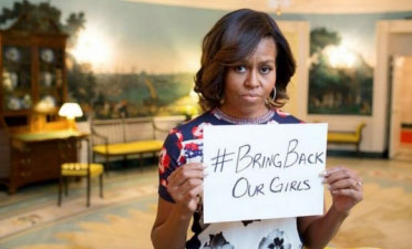 美國第一夫人的“共情”戲碼感動了誰？