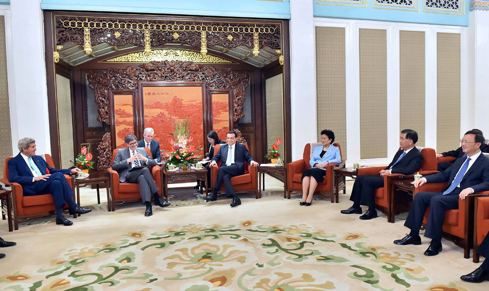李克強(qiáng)會(huì)見美國國務(wù)卿克里和財(cái)長雅各布&middot;盧