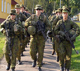 北約亮劍 烏?；饏f(xié)議遇危機