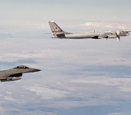 俄緣何對(duì)北約“秀肌肉”？