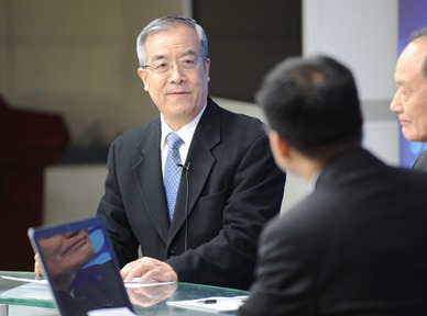 面對中美不確定性：不管風(fēng)吹浪打 要穩(wěn)坐釣魚臺(tái)