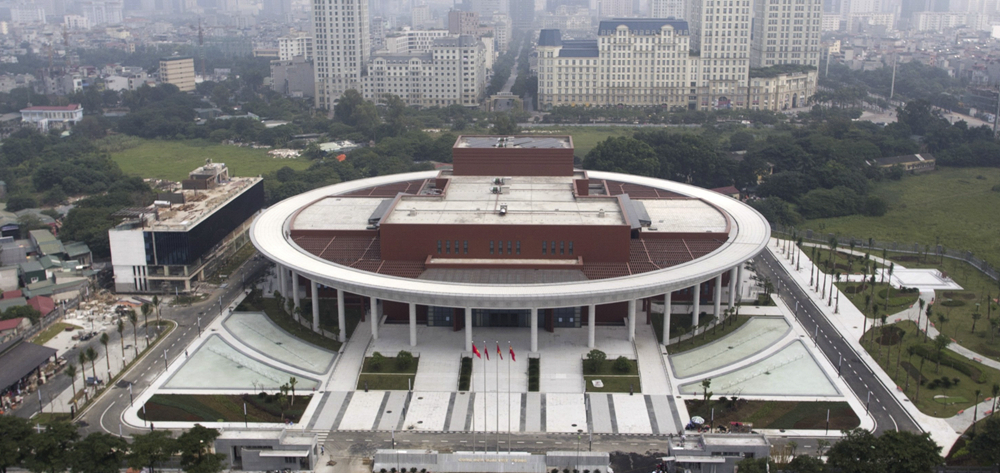 “盡心盡力建好中越友誼精品工程！”——越中友誼宮落成記