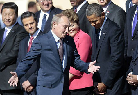 戰(zhàn)和大牌局中，普京如何暫贏美國？